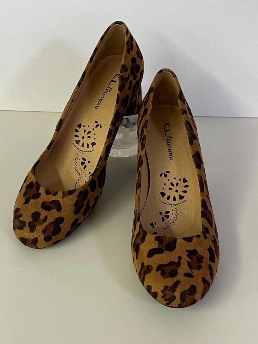 CL by Chinese Laundry Pumps Ada Leopard Print Faux Suede Block Heels Round 10M